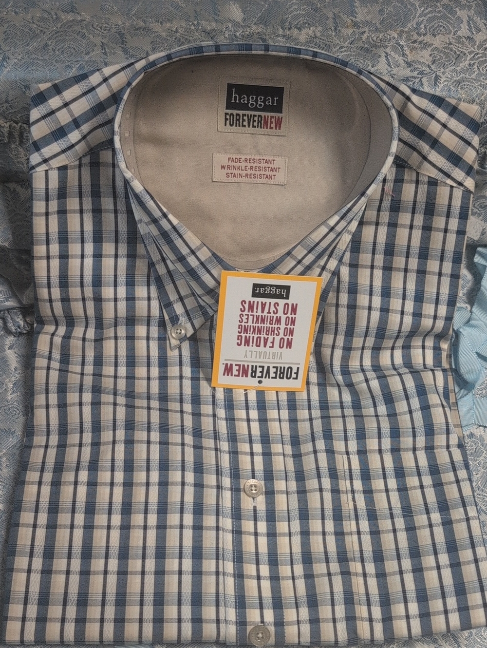 Haggar Men's Blue and White Plaid Button-Down Shirt